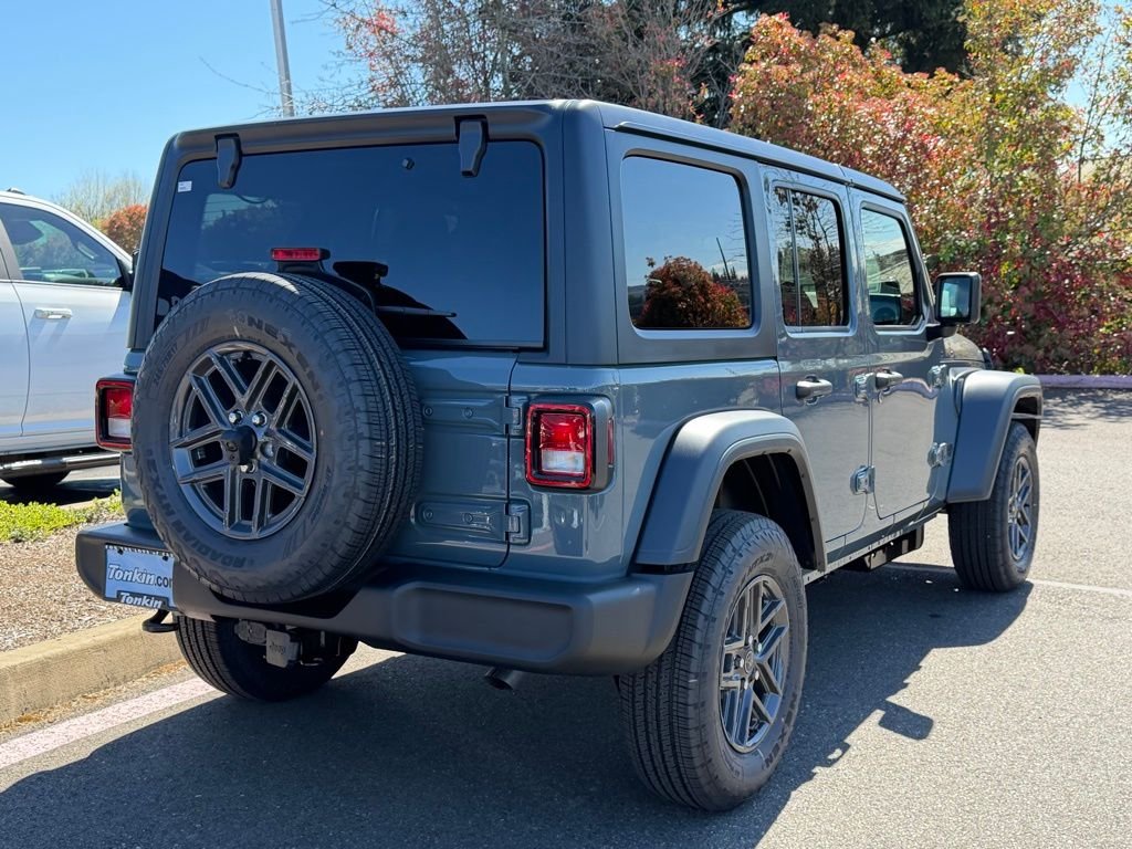 New 2026 Anvil Clear-Coat Exterior Paint Jeep Sport S image 7