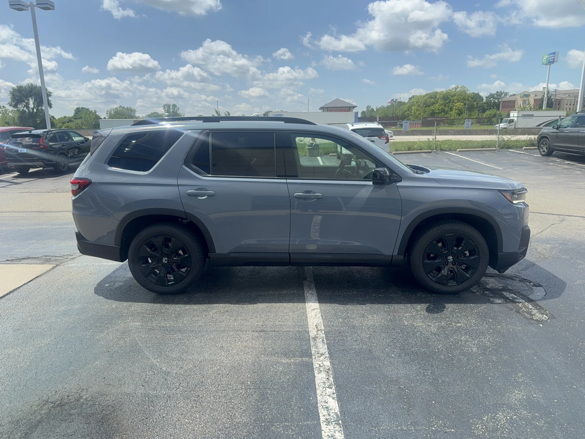 New 2026 Sonic Gray Pearl Honda Black Edition image 4