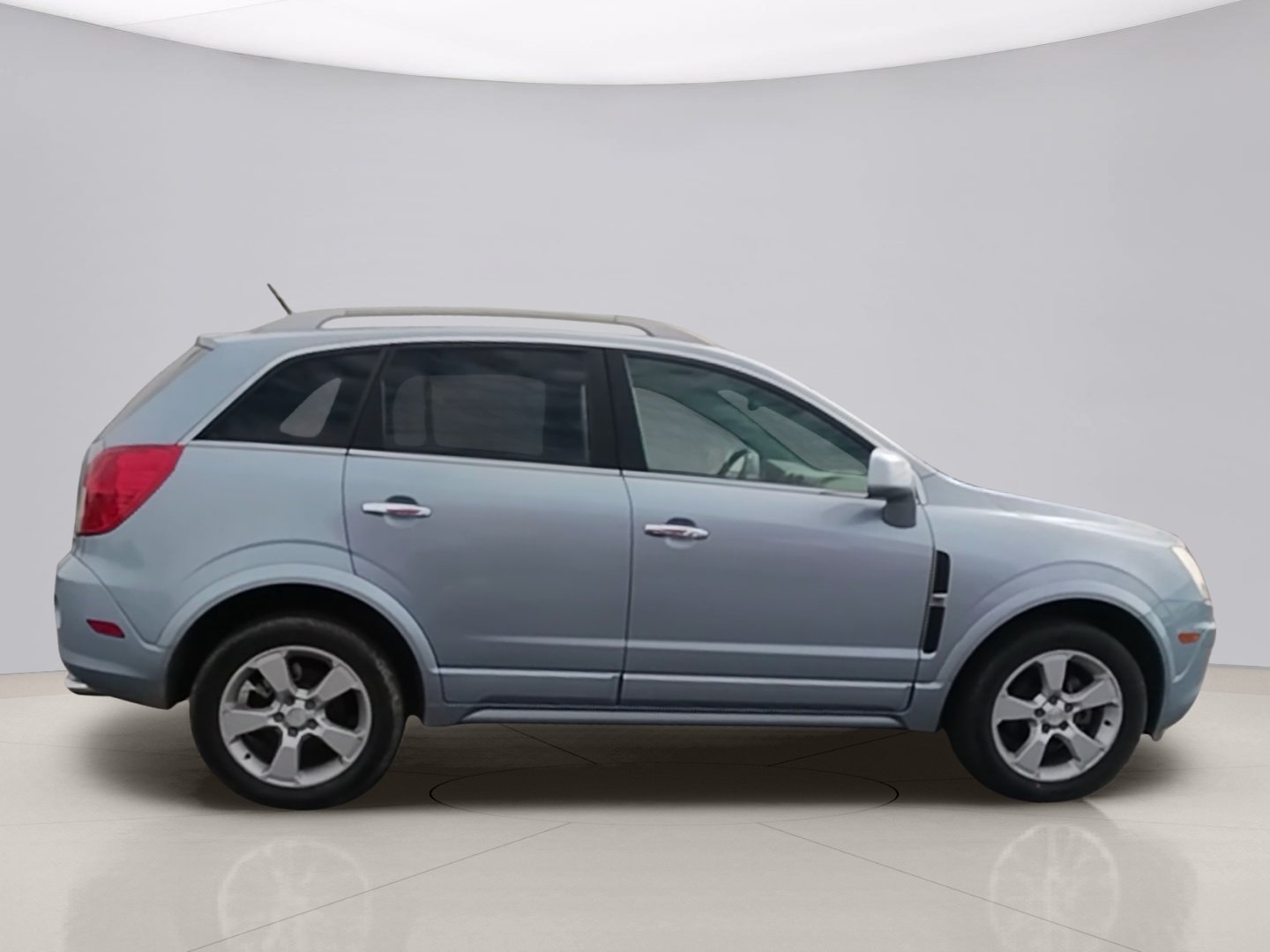 Used 2014 Blue Chevrolet LTZ FWD image 6
