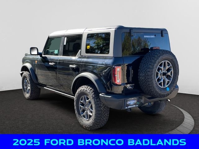 New 2025 Black Ford Badlands image 18