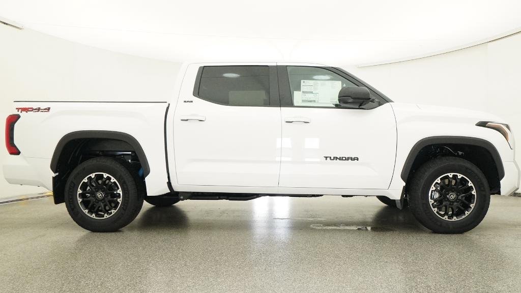 New 2026 Ice Cap Toyota SR5 image 12