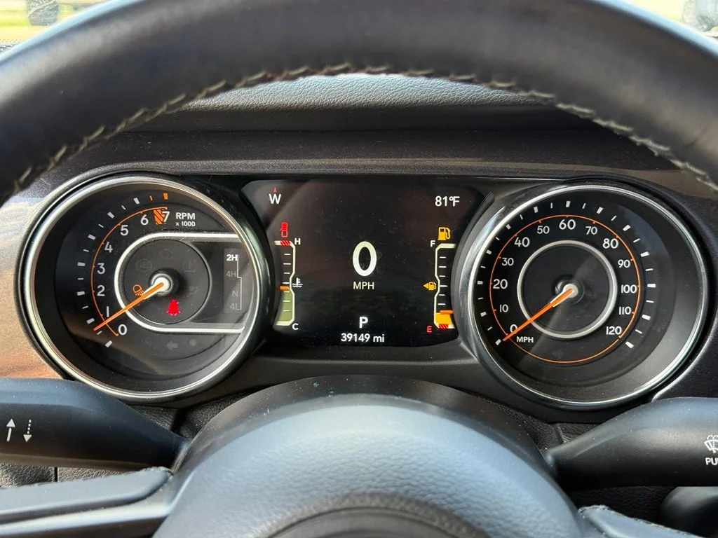 Used 2021 Black Jeep Sport image 18