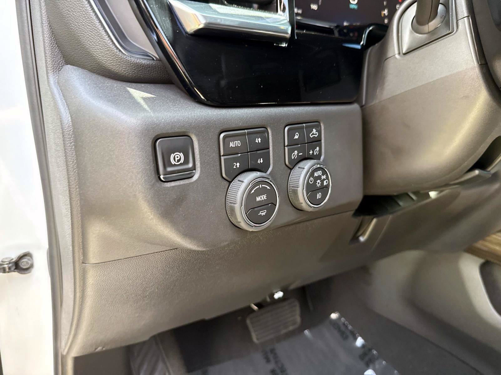Used 2026 Summit White Chevrolet LT Trail Boss image 21