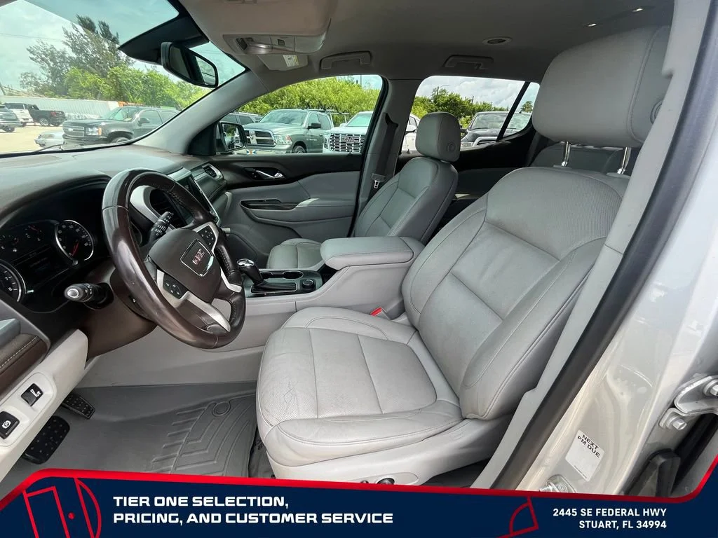 Used 2018 QUICKSILVER METALLIC GMC SLT image 10