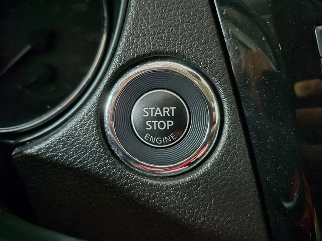 2022 Nissan Rogue Sport SV - Photo 23