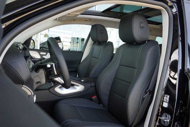 New 2026 Black Mercedes-Benz GLS 450 image 59