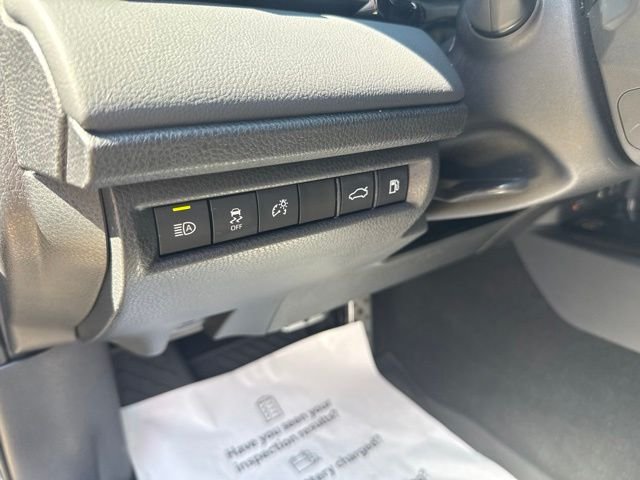 Used 2025  Toyota XSE image 27