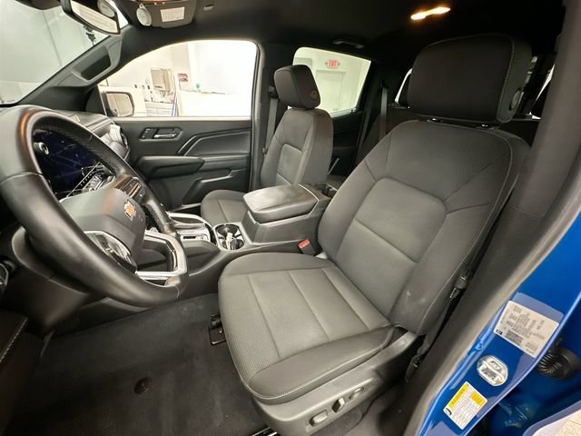 2024 Chevrolet Colorado LT - Photo 9