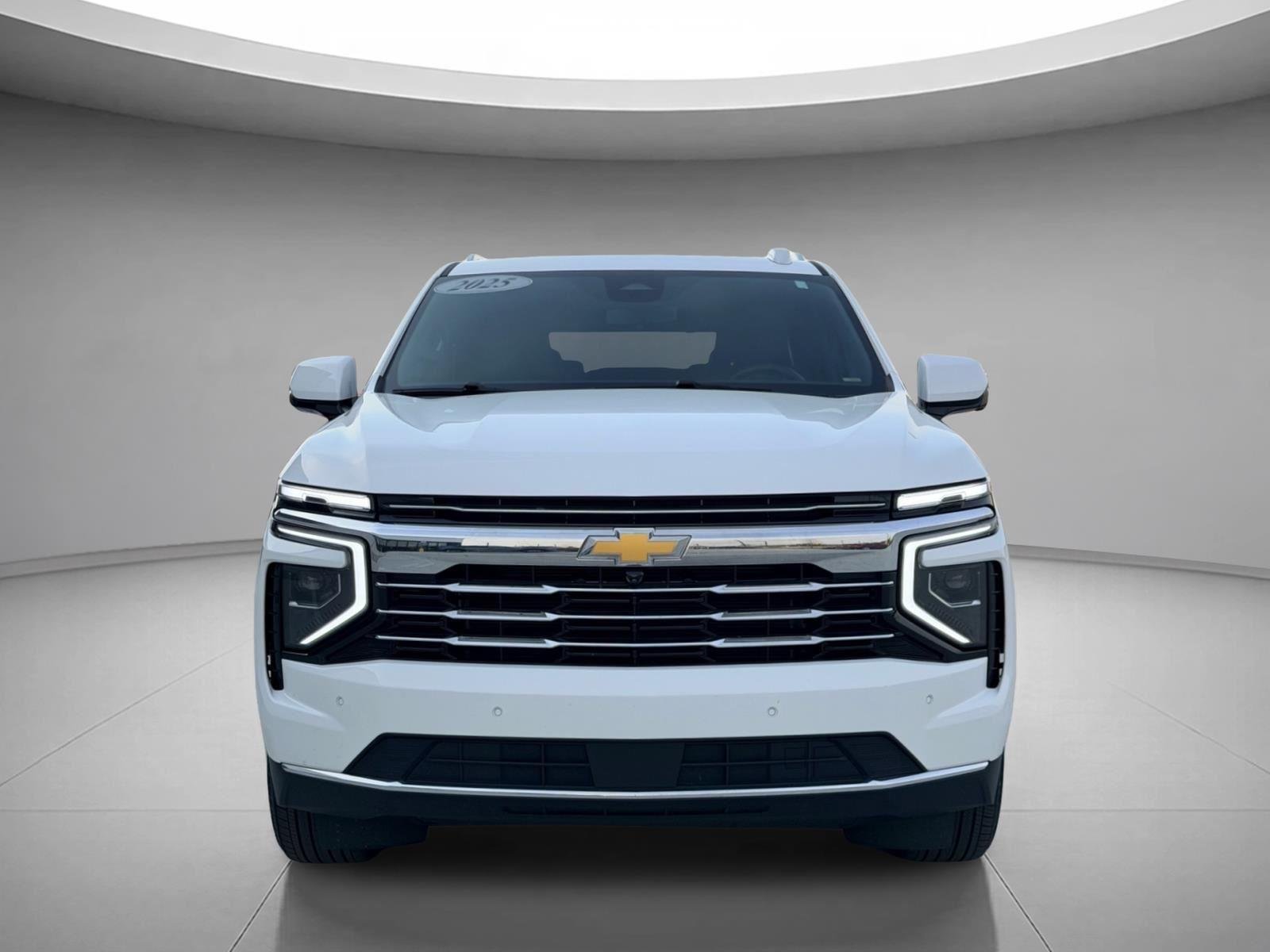 Used 2025 Summit White Chevrolet LT image 10
