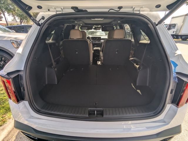 New 2026 Glacial White Pearl Kia X-Line SX Prestige AWD image 13