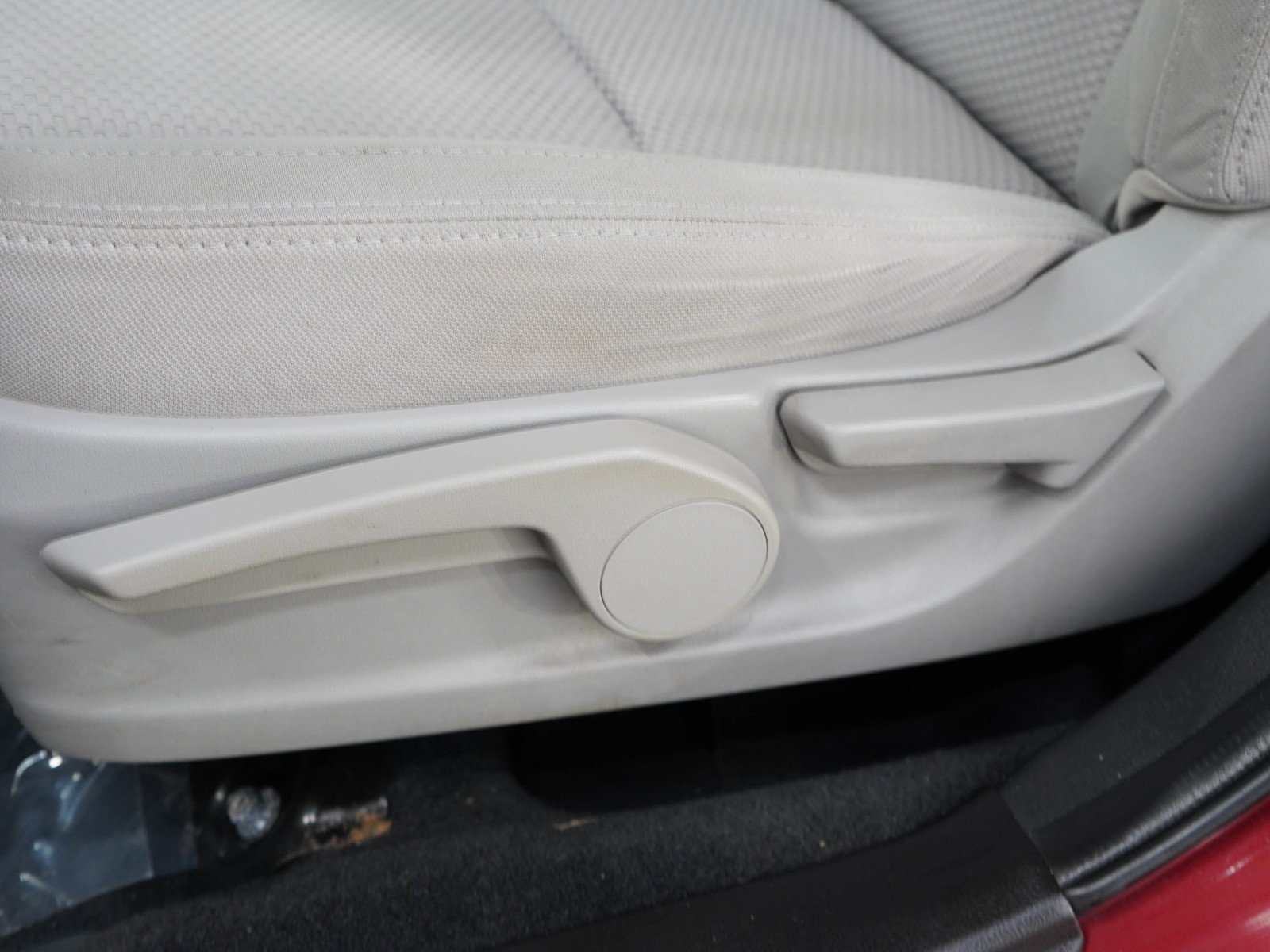 Used 2015 Venetian Red Pearl Subaru 2.5i image 21