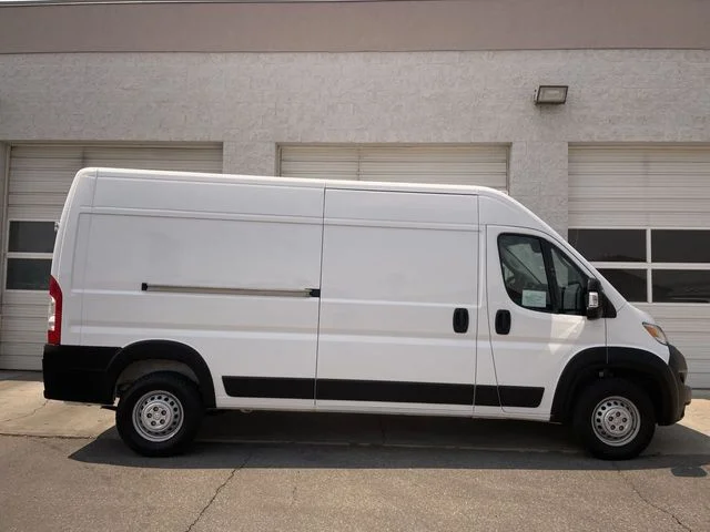 Used 2025 White Ram High Roof image 1
