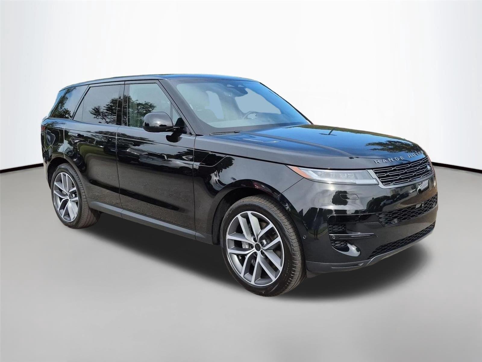 New 2027 Santorini Black Land Rover SE image 7