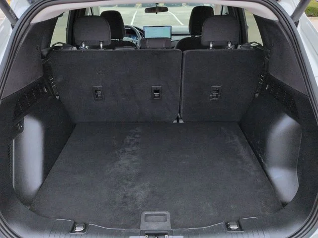 Used 2023 White Ford Active image 13