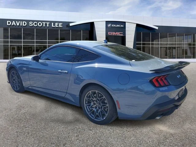 Used 2024 Vapor Blue Metallic Ford GT image 3
