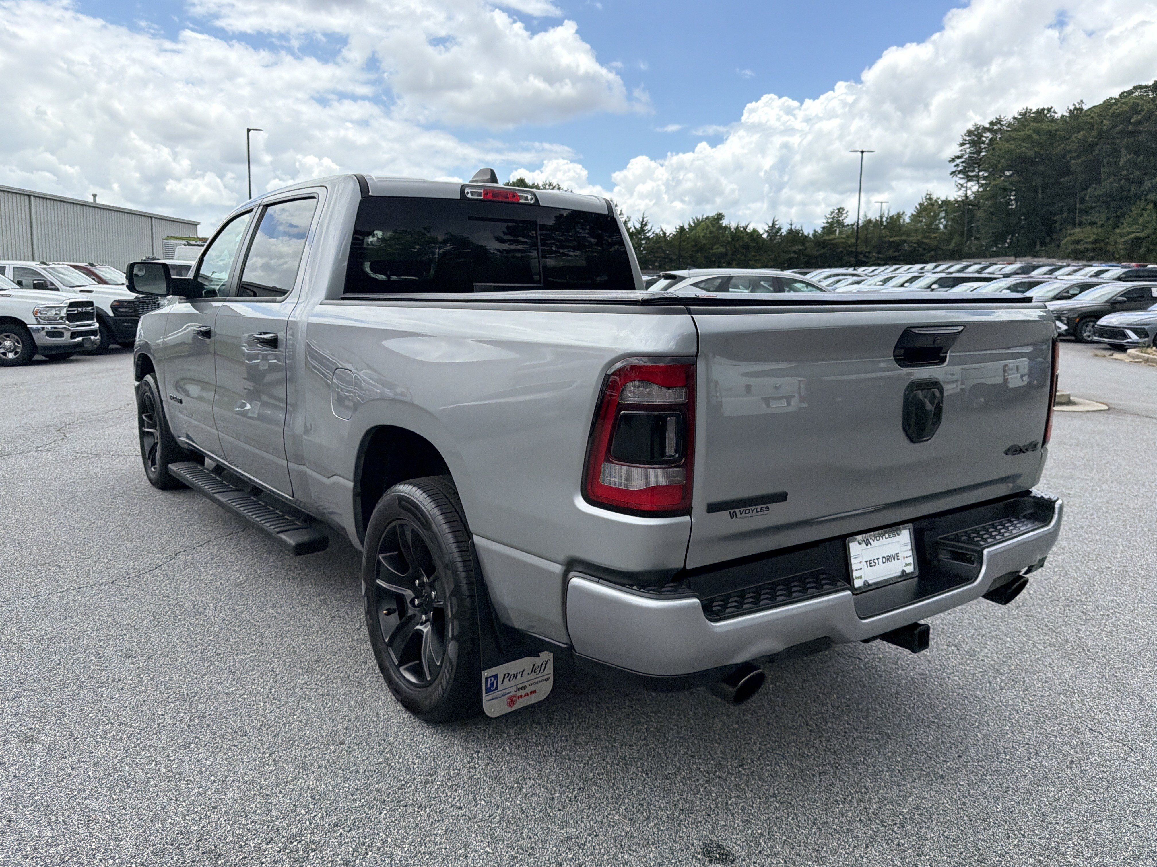 Used 2023 Billet Silver Metallic Clearcoat Ram Big Horn image 6