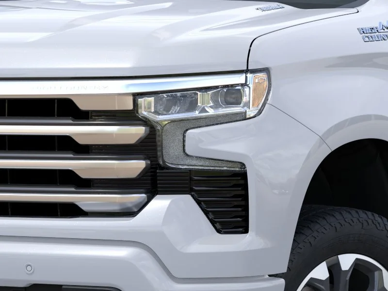 New 2026 Polar White Tricoat Chevrolet High Country image 10