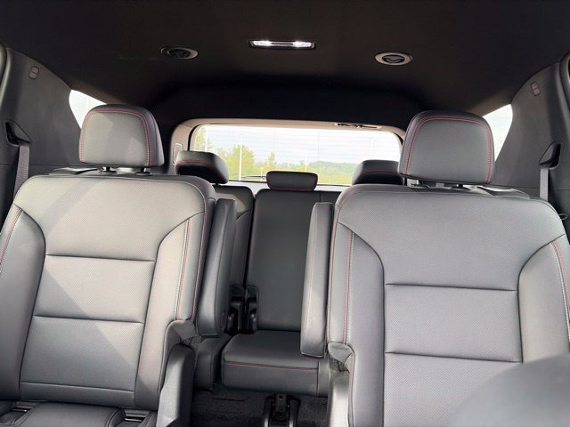 2025 Chevrolet Traverse Z71 - Photo 33