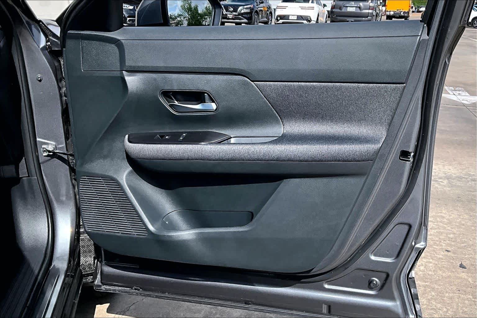 Used 2025 Gun Metallic Nissan SV image 21