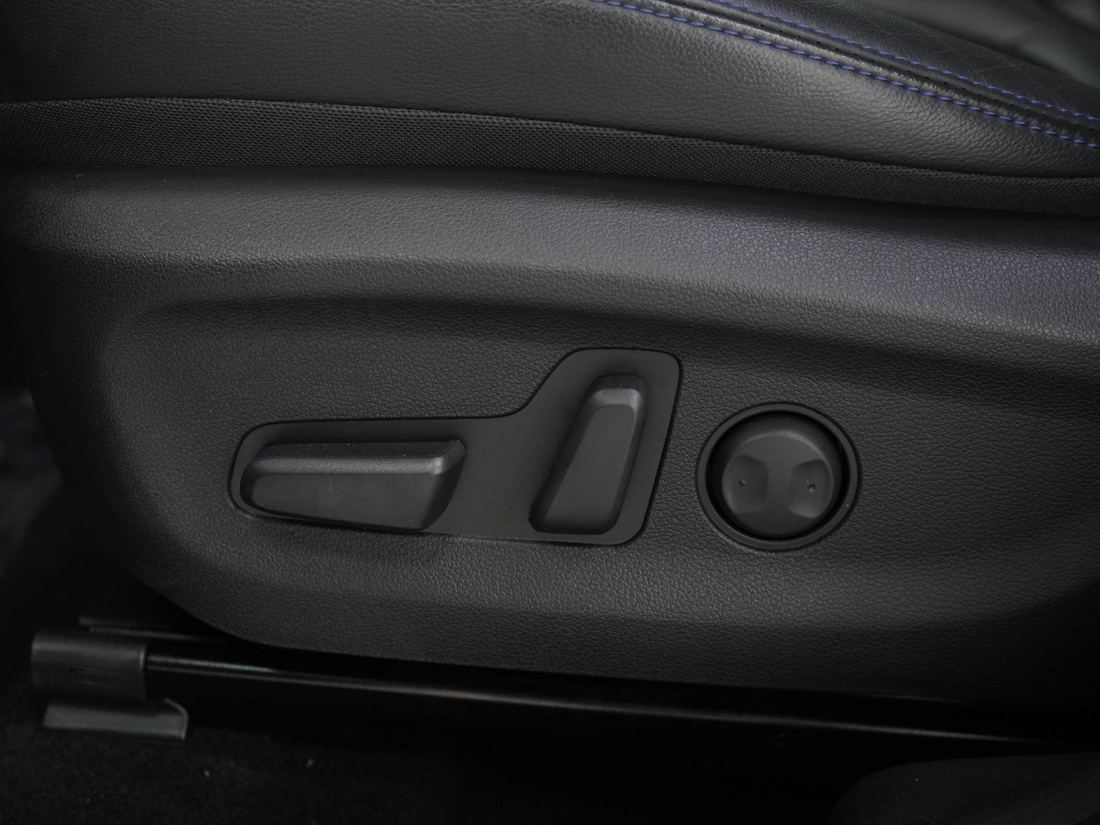 Certified Used 2023 Abyss Black Pearl Hyundai Limited FWD image 28
