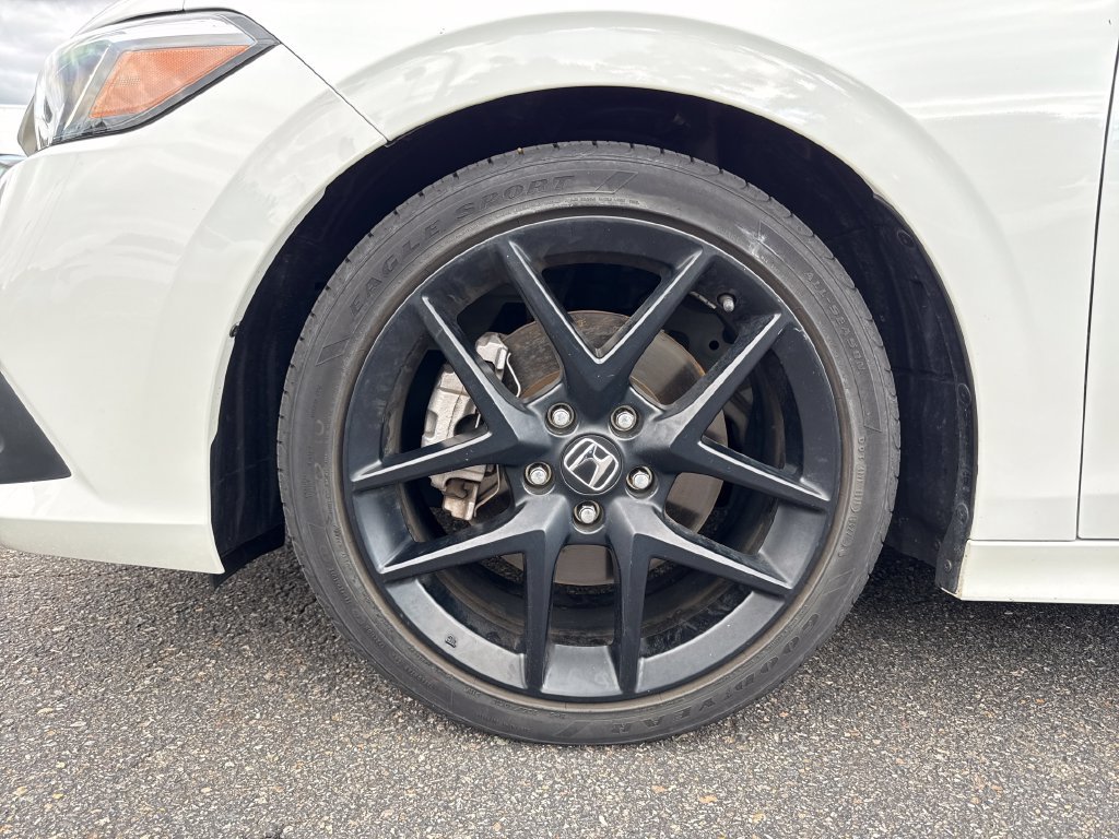 Used 2022 White Honda Si image 10