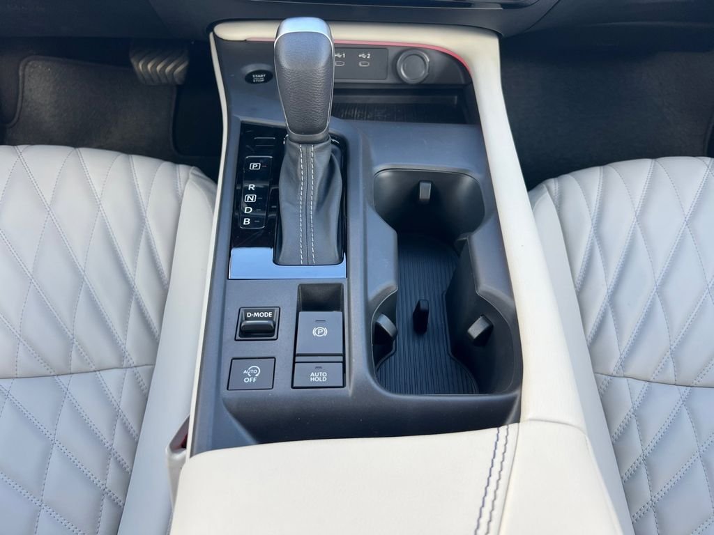 2026 Nissan Sentra SL - Photo 12