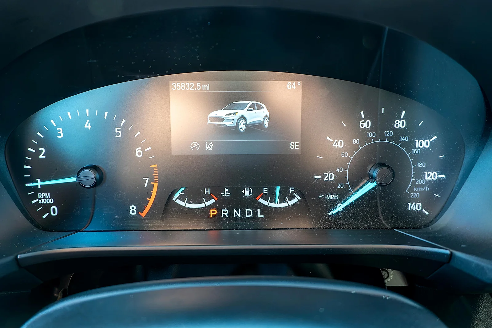 Used 2021 Oxford White Ford SE image 19
