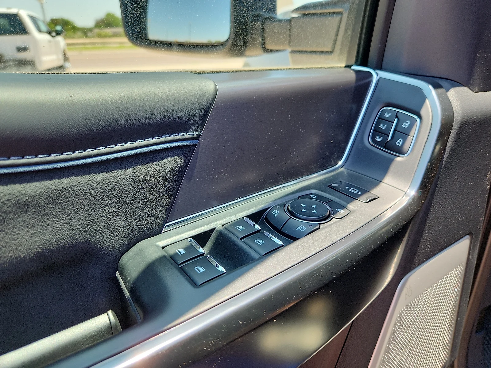 New 2026 Argon Blue Metallic Ford F-250® Platinum® image 15