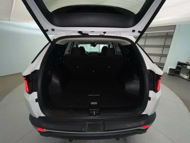 Used 2022 Gray Hyundai SEL image 23