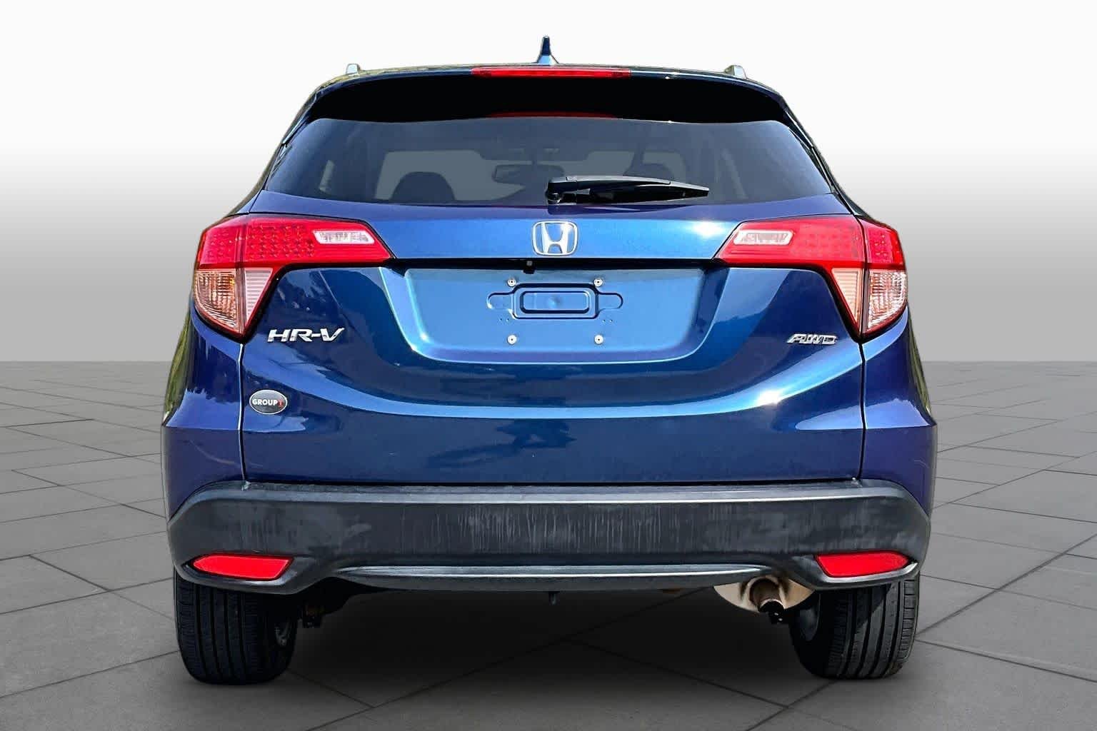 Used 2016 Alabaster Silver Metallic Honda EX-L w/Navi image 5
