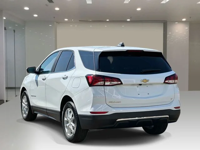 Used 2024 White Chevrolet LT image 3