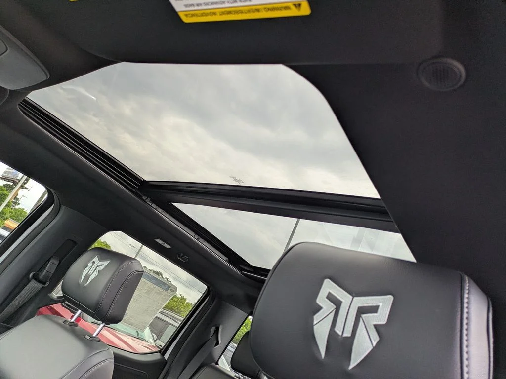 New 2026 Oxford White Ford XLT image 16