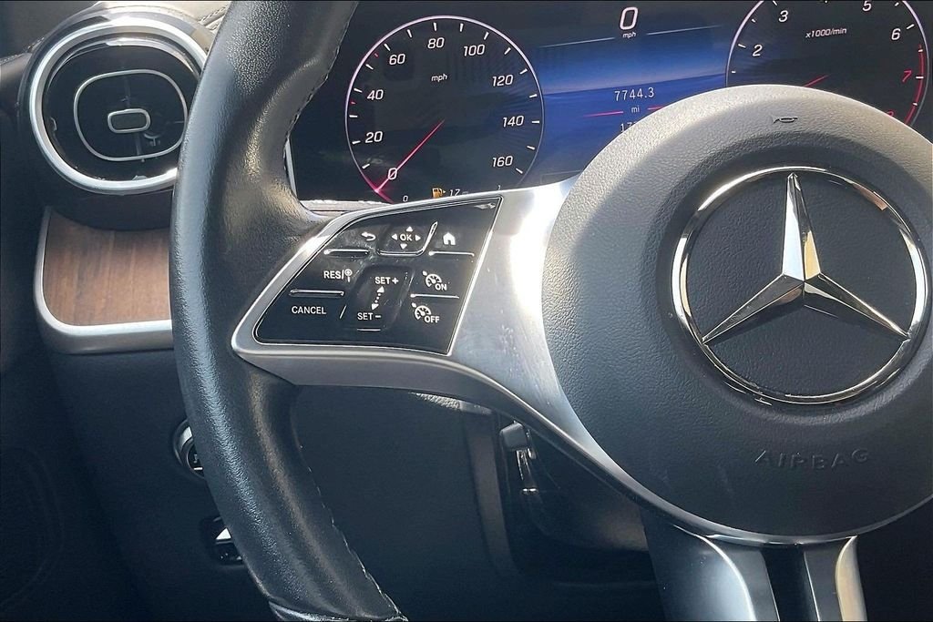 Certified Used 2024 Black Mercedes-Benz GLC 300 image 14