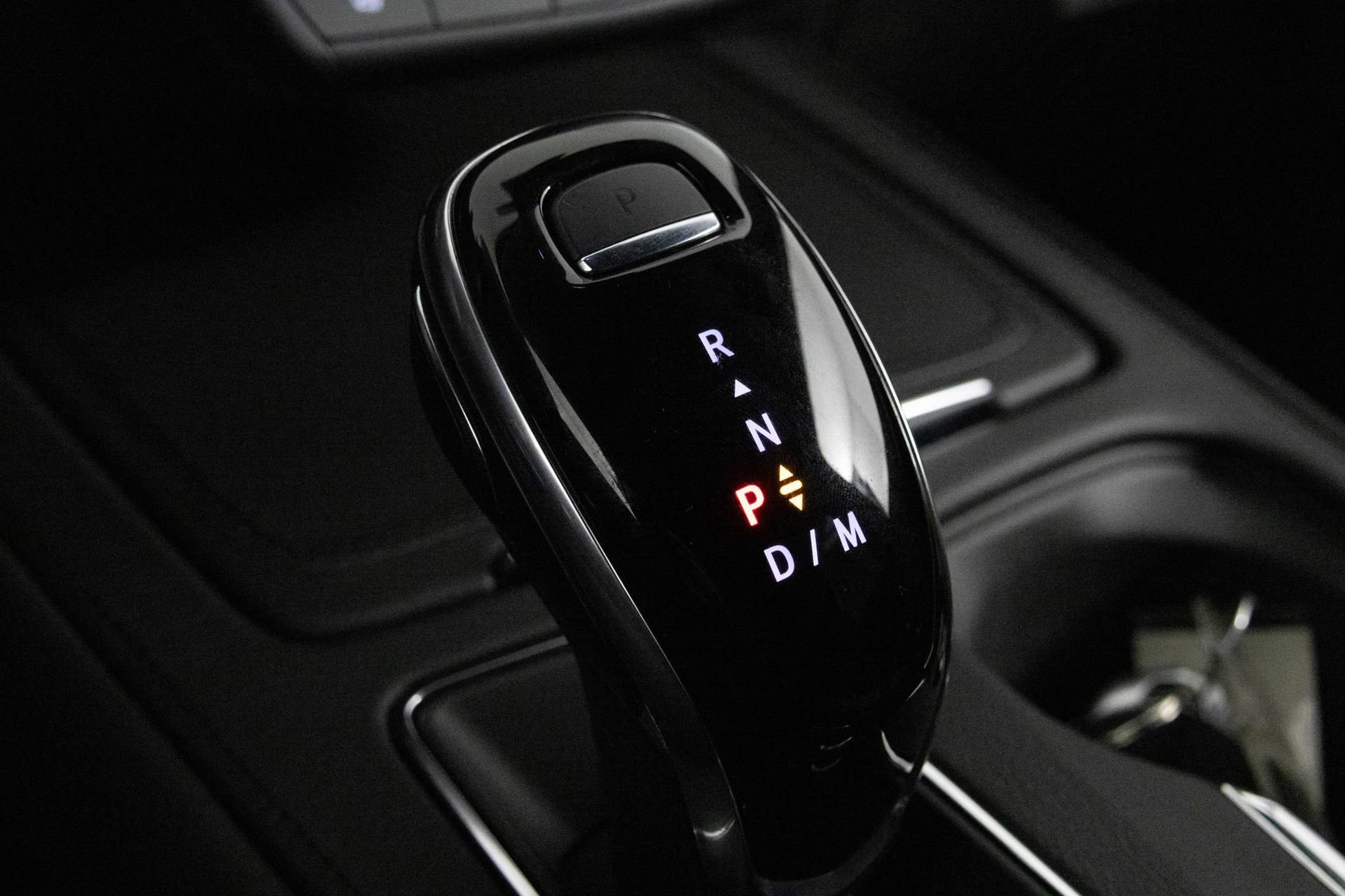 2023 CADILLAC XT4 - Image 25