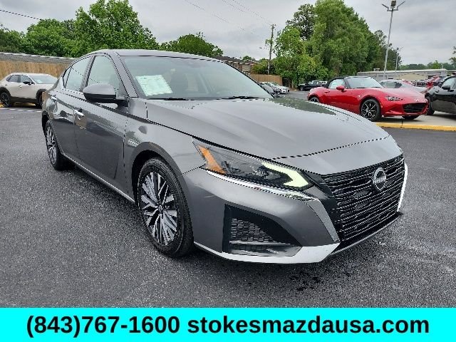 Used 2023 Gray Nissan 2.5 SV image 7