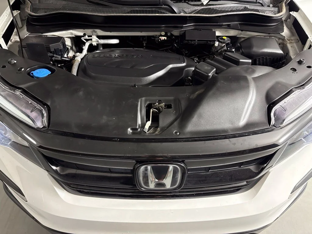 Used 2021 White Honda Special Edition image 45
