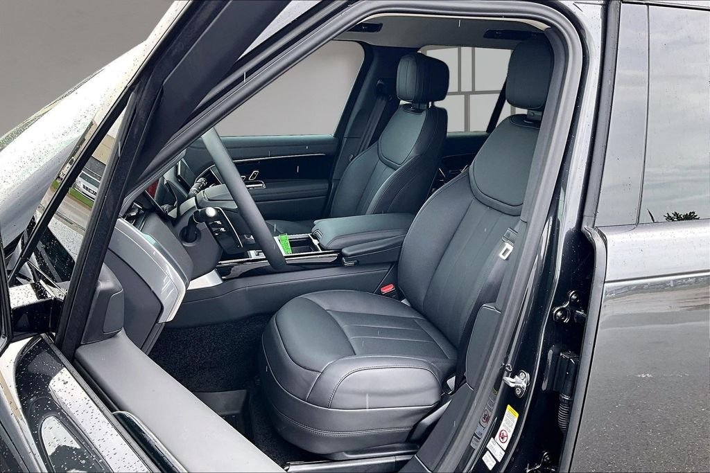 2026 Land Rover Range Rover SE - Photo 9