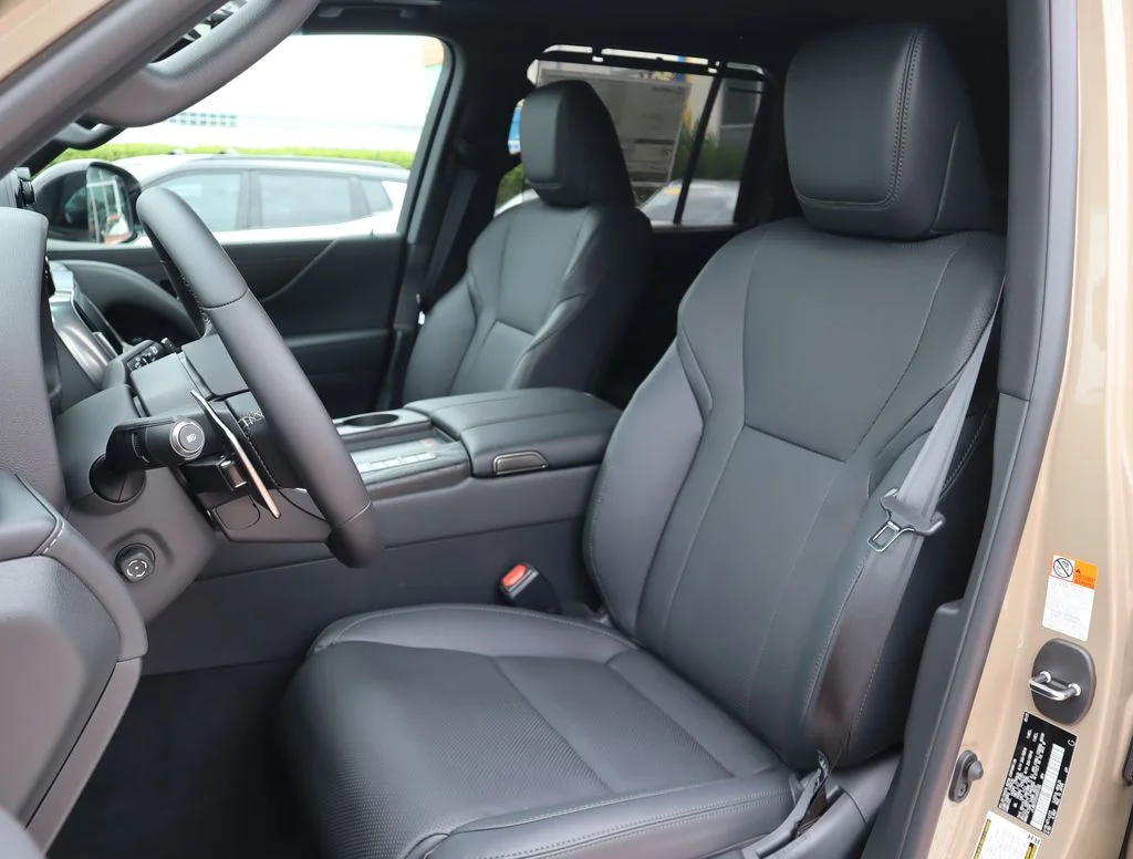 Used 2026  Lexus 700h Overtrail image 38