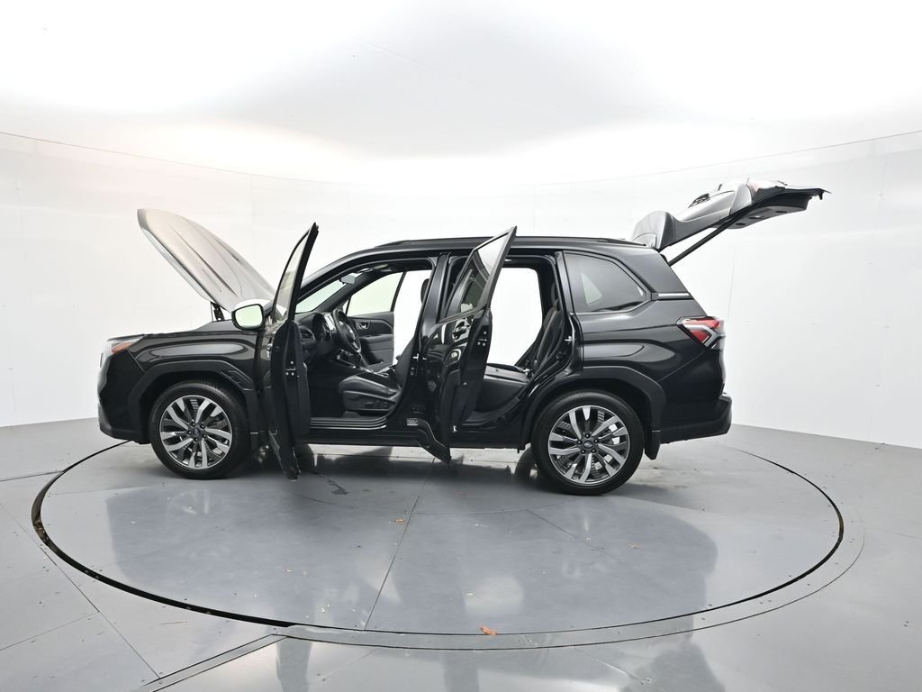 Used 2025 Crystal Black Silica Subaru Touring image 35