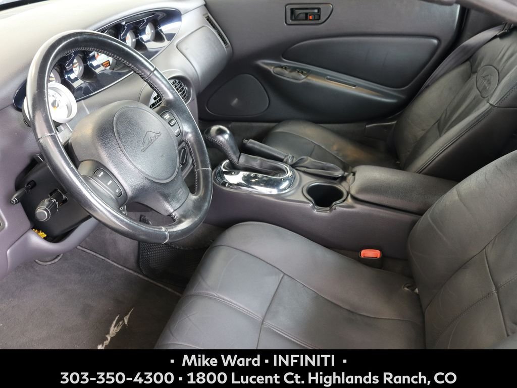Used 2001 Blue Chrysler Base image 8