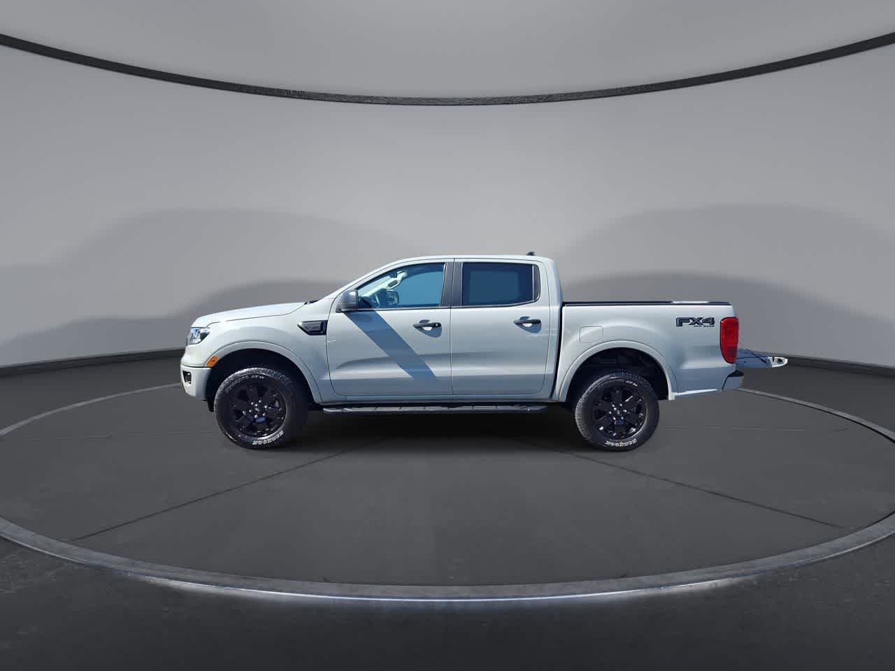 Certified Used 2023 Cactus Gray Ford XLT image 5
