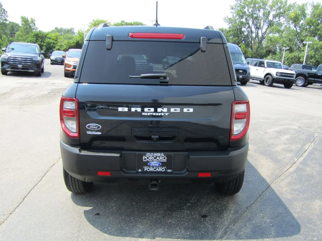 Used 2022 Blue Metallic Ford Big Bend image 7
