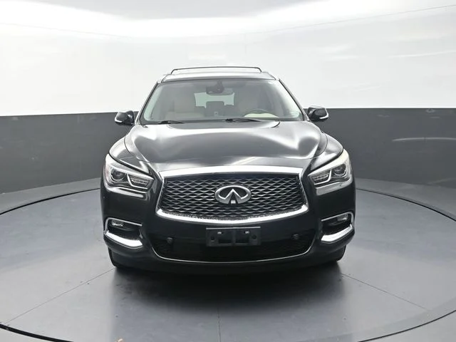 Used 2019 Black INFINITI LUXE image 5