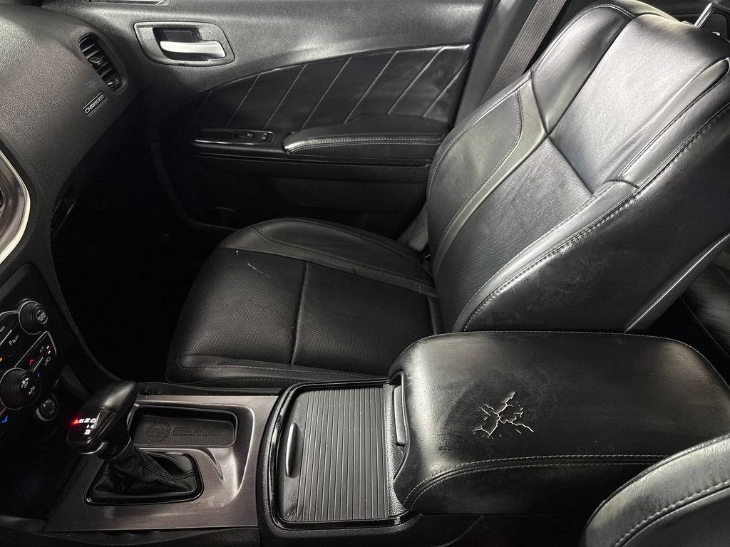 2016 Dodge Charger SXT - Photo 17