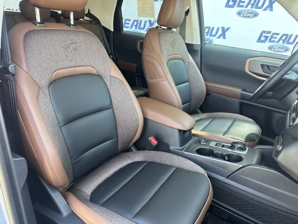 New 2026 Space White Metallic Ford Outer Banks® image 28