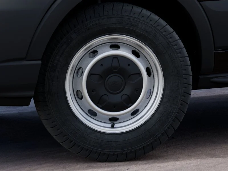New 2027 Agate Black Metallic Ford  image 18