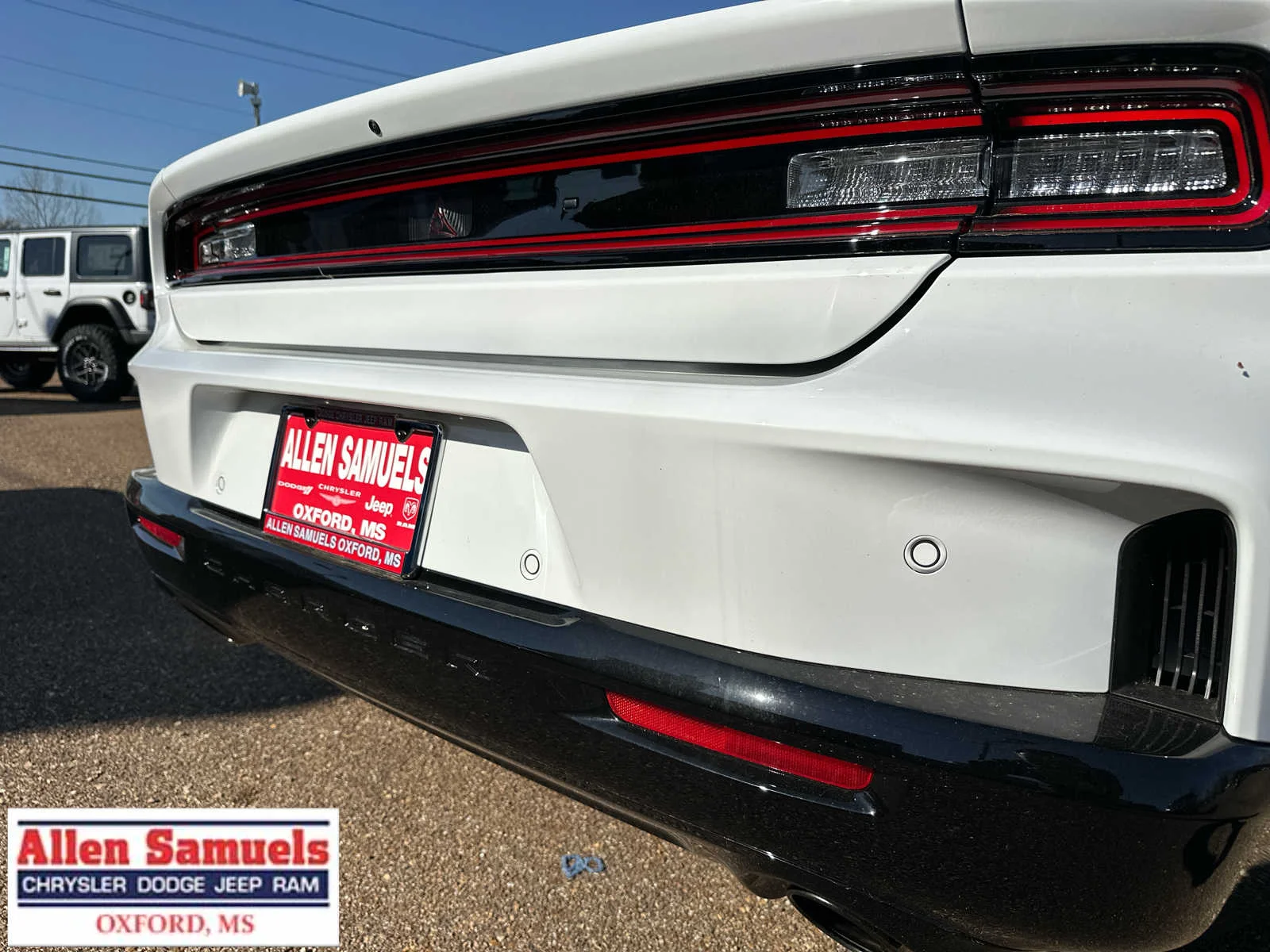 New 2026 White Knuckle Exterior Paint Dodge R/T image 48