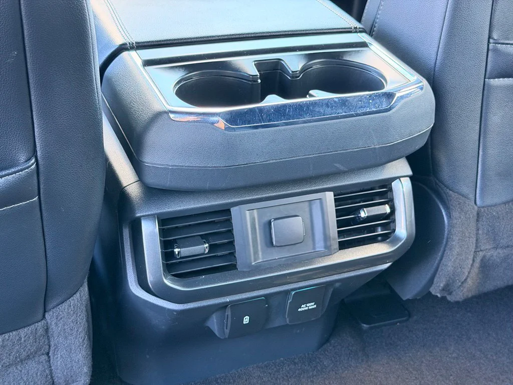 Used 2022 Blue Ford XLT image 17