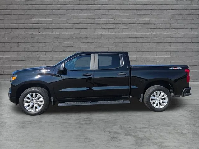 Used 2025 Black Chevrolet Custom image 2