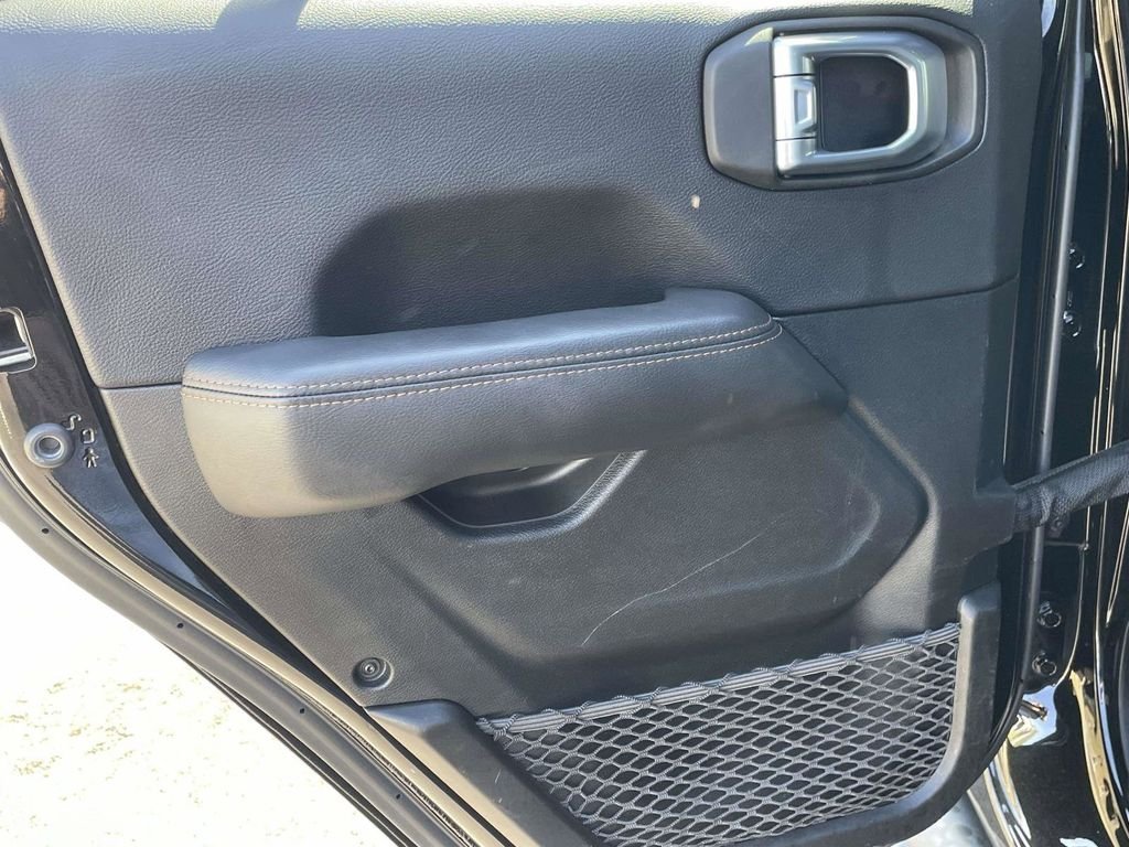 Used 2023 Black Jeep Rubicon 392 image 11
